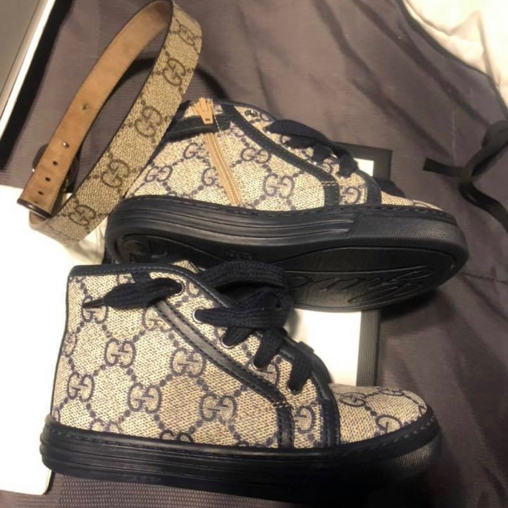 Kid Gucci shoe size 7 - Picture 3 of 4